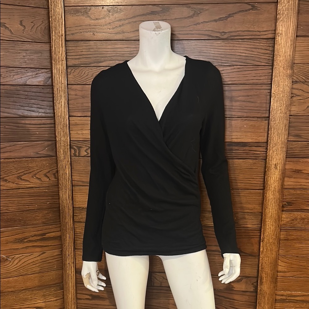 Elegant Black Long Sleeve Blouse